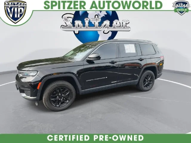 Used 2023 Black Jeep Laredo image 8