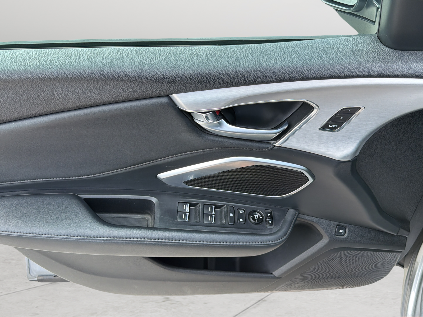 Used 2021 Lunar Silver Metallic Acura Base image 27