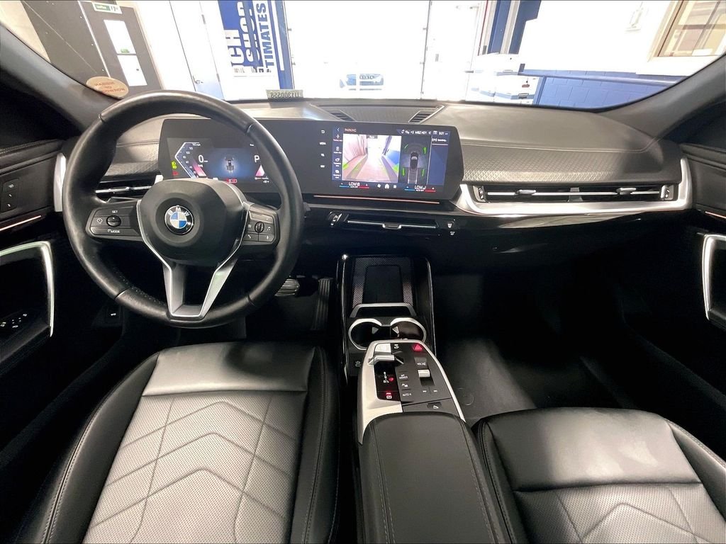 Used 2026 Black BMW xDrive28i image 21