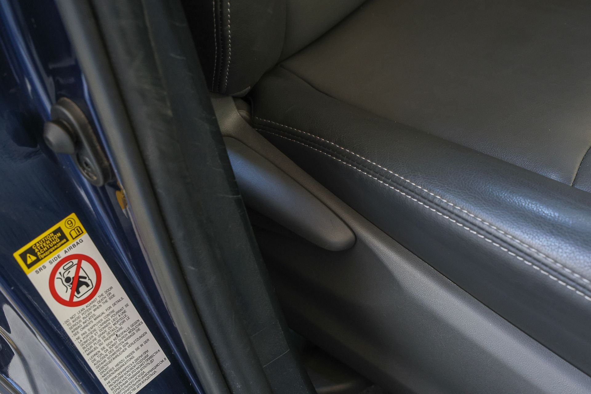 Used 2015 Blue Toyota Four image 31
