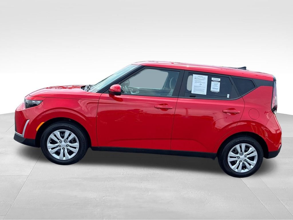 Used 2025 Red Kia LX image 2