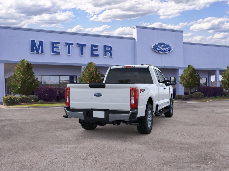 New 2026 Oxford White Ford F-250® XLT image 30