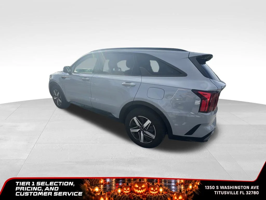 Used 2023 Gray Kia EX image 17