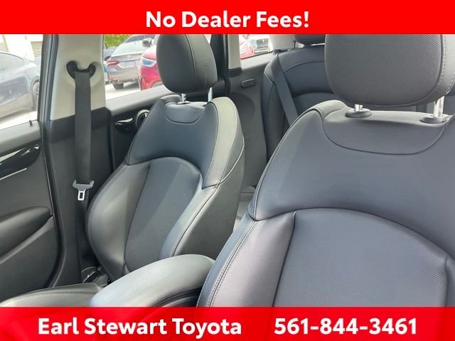 Used 2023 Gray MINI Signature image 23