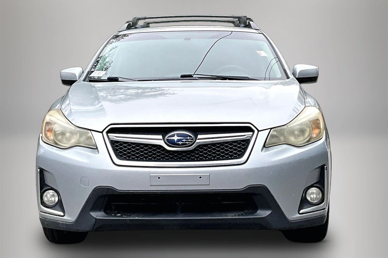 Used 2017 Silver Subaru 2.0i Premium image 3