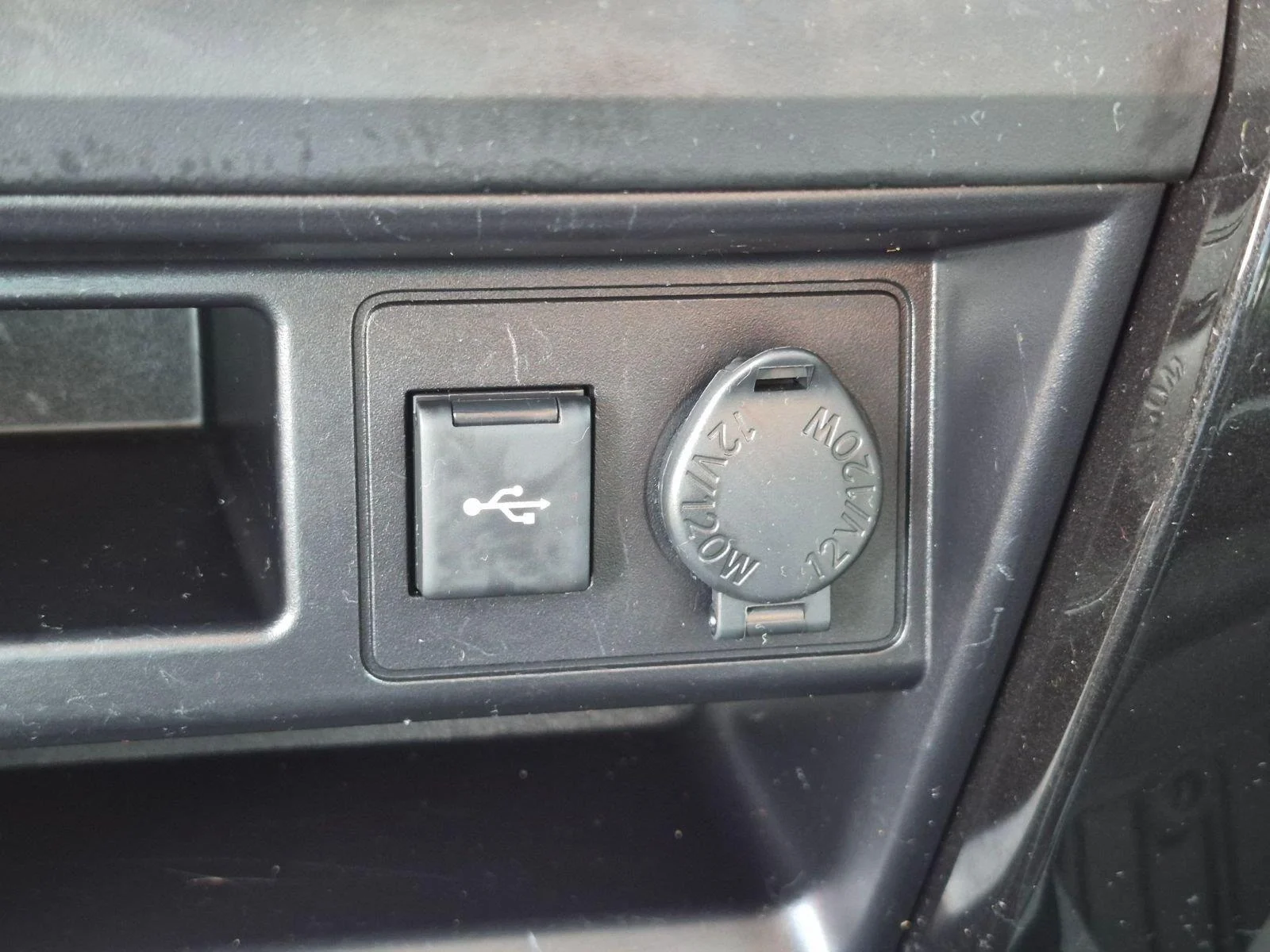 Used 2022 Classic Silver Metallic Toyota TRD Off Road Premium image 34