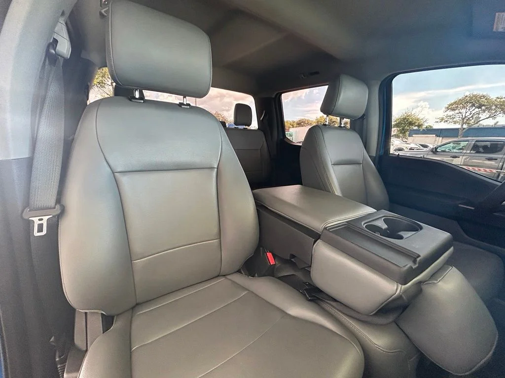 Certified Used 2021 Blue Metallic Ford XL image 27