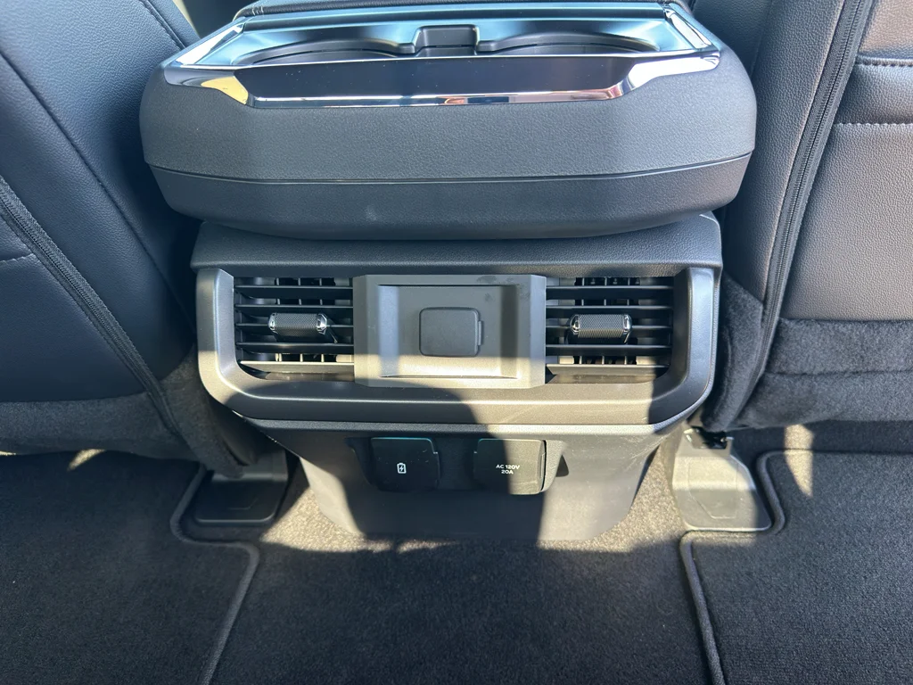 New 2026 Agate Black Metallic Ford Lariat® image 38