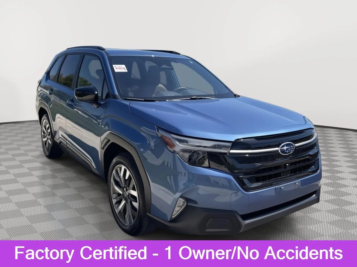 2025 Subaru Forester Touring's photo