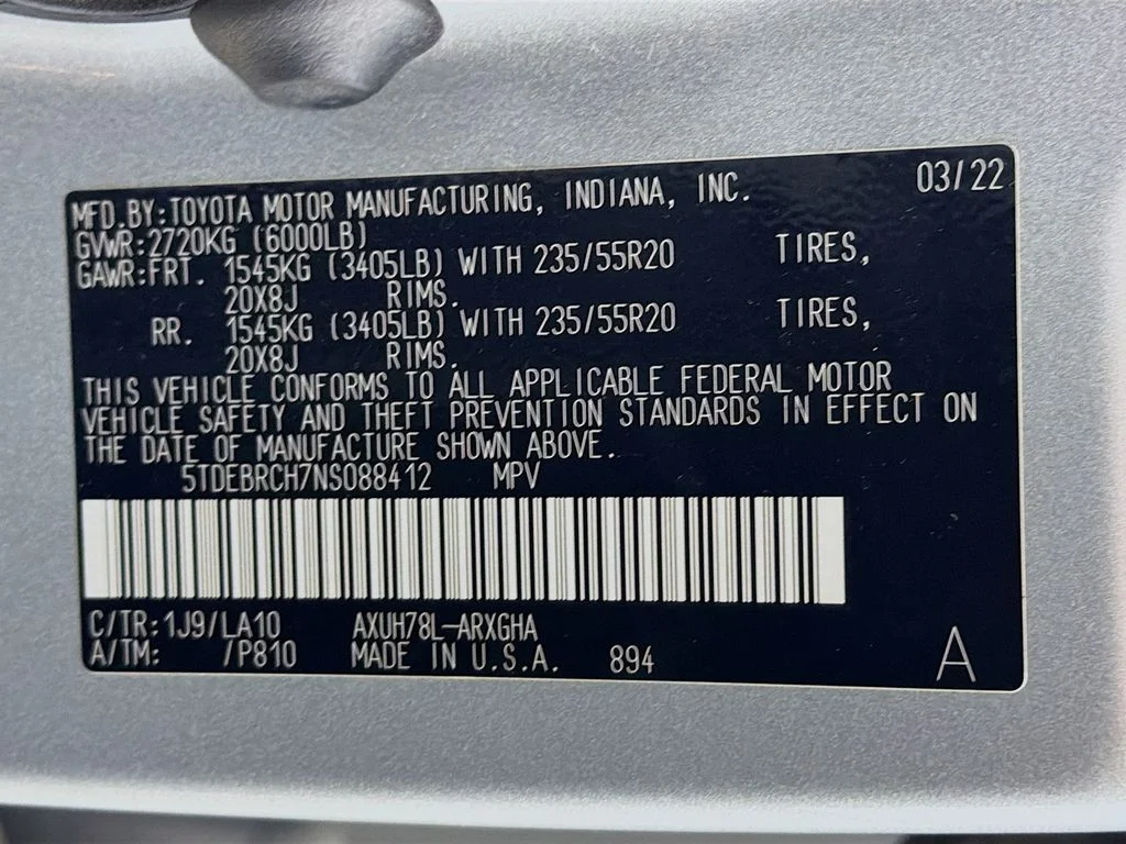 Certified Used 2022 Silver Toyota Platinum image 33