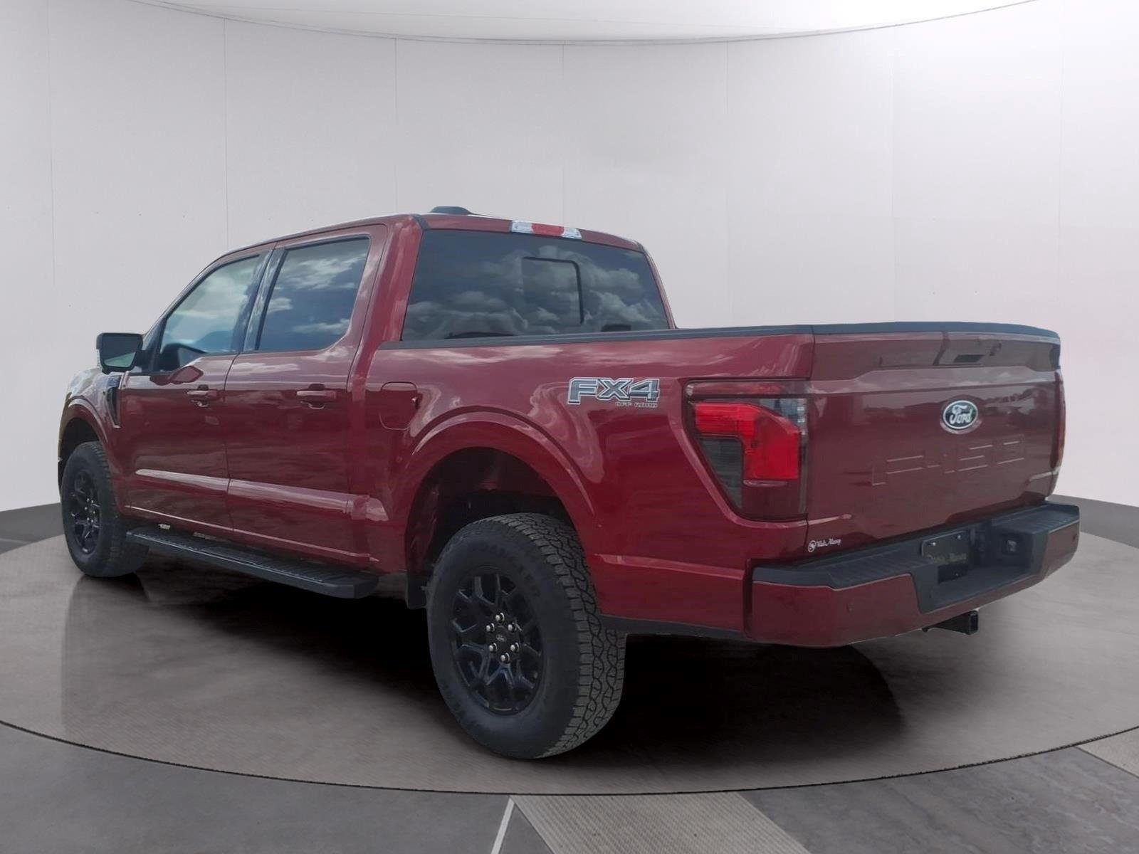Used 2026 Ruby Red Metallic Tinted Clearcoat Ford XLT image 3