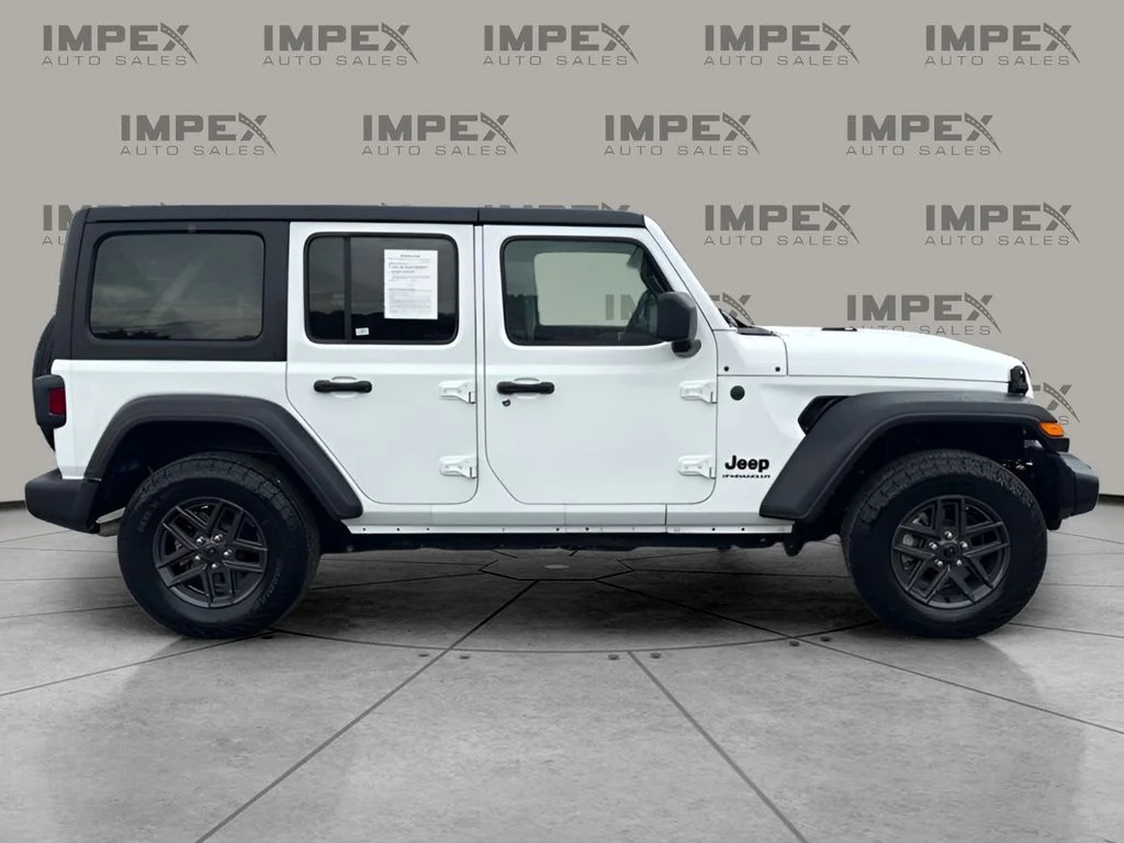 Used 2025 White Jeep Sport S image 6