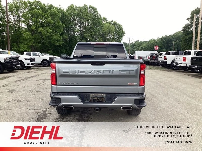 Used 2019 Gray Chevrolet RST image 6