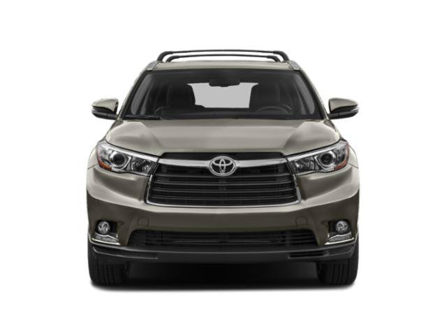 Used 2015  Toyota Limited image 4