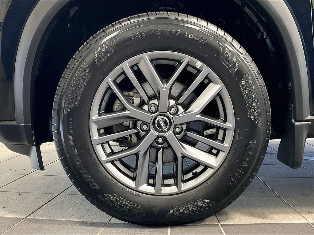 Used 2023 Black Nissan S image 7