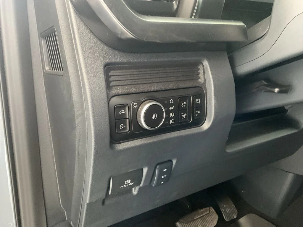 2026 Ford F-350 Super Duty Lariat - Photo 9