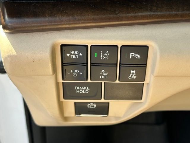 Used 2021 White Acura Advance Package image 21
