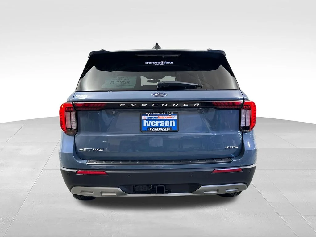 New 2026 Vapor Blue Metallic Ford Active image 8