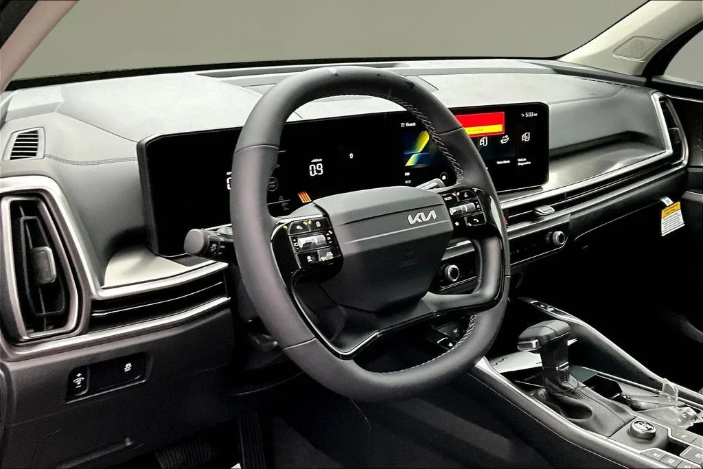 New 2026 Ebony Black Kia S image 7