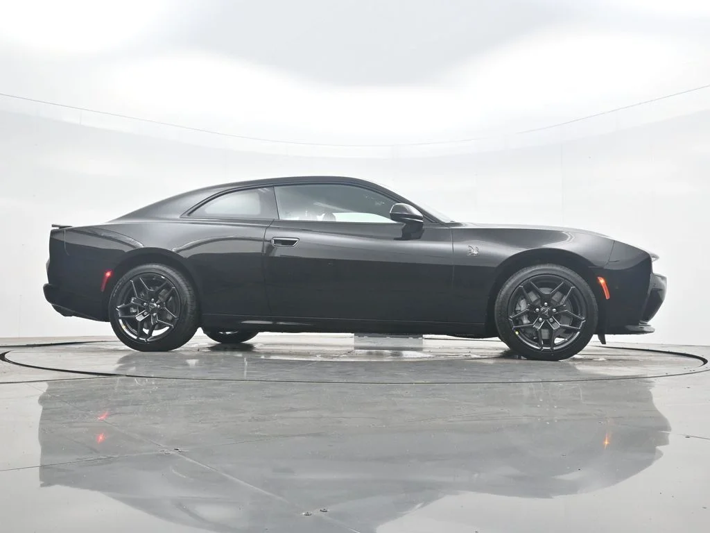 New 2026 Diamond Black Crystal Pearlcoat Dodge Scat Pack image 35