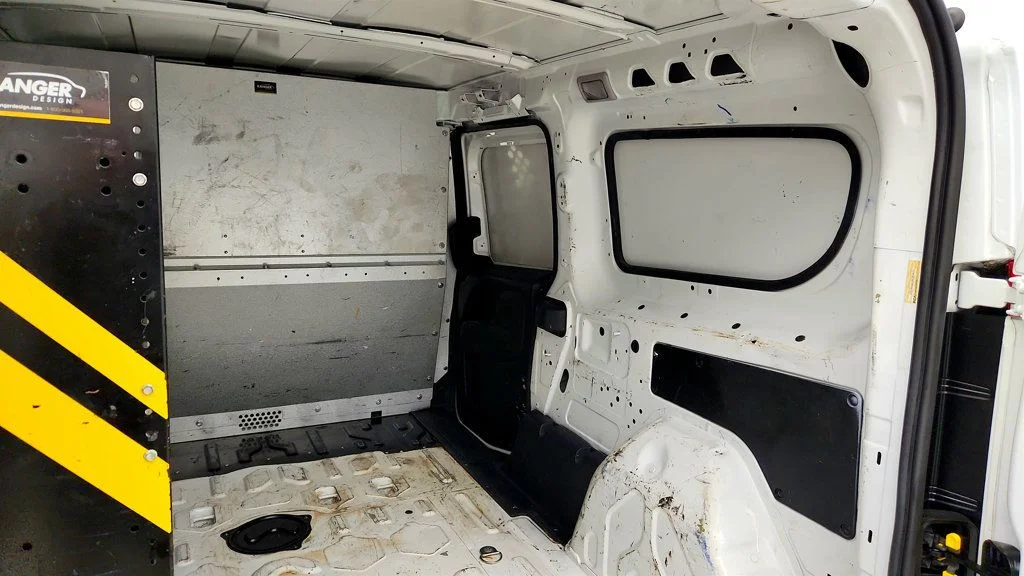 Used 2022 Bright White Ram Tradesman Van w/ Ranger Shelving & Ladder Rack System image 23