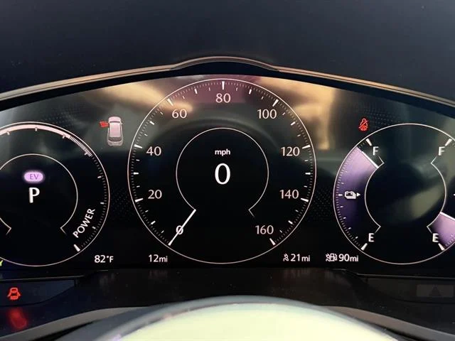 2025 Mazda CX-90 Preferred Package - Photo 17