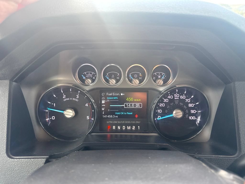 Used 2014 Oxford White Ford Lariat image 23