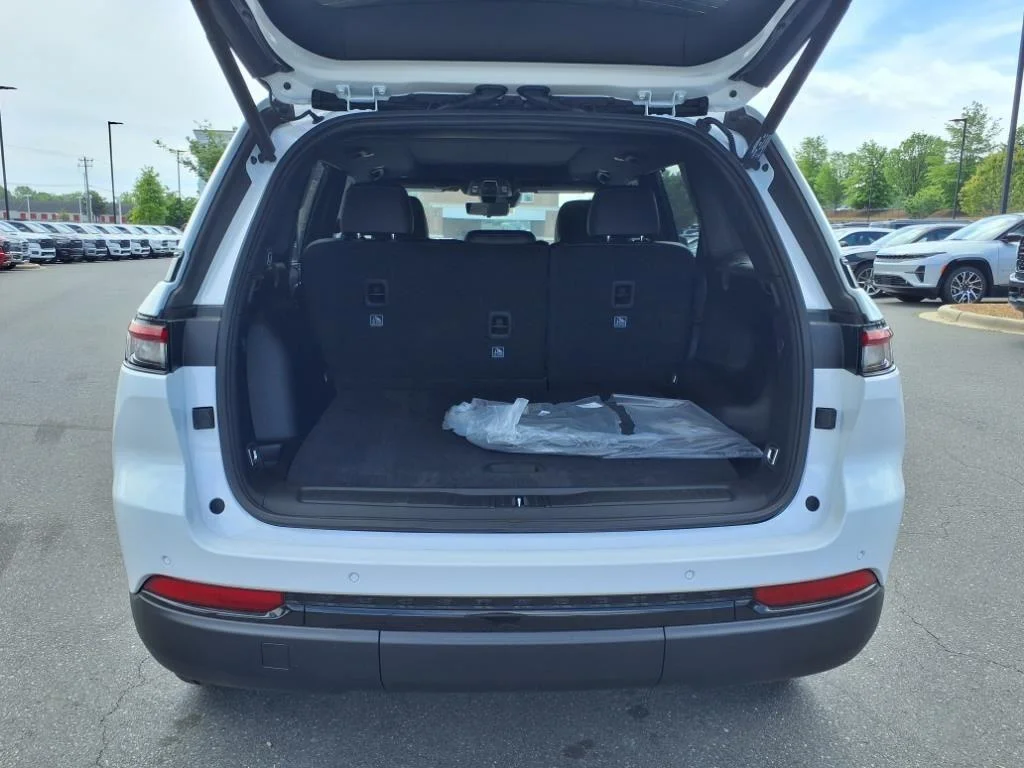 2025 Jeep Grand Cherokee Limited - Photo 21