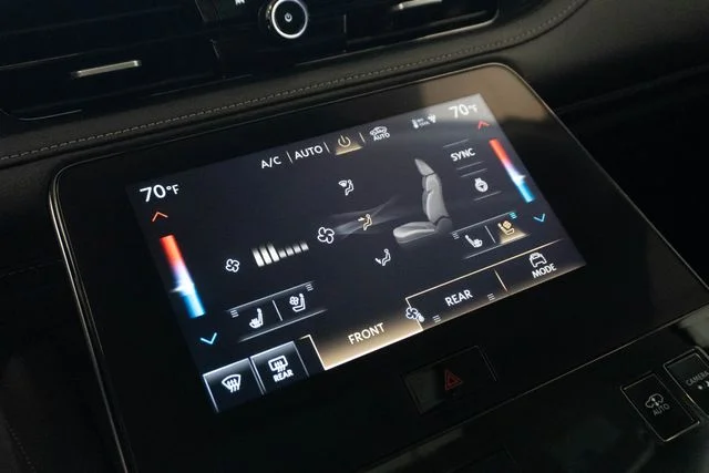 Used 2025 Silver INFINITI SENSORY image 34