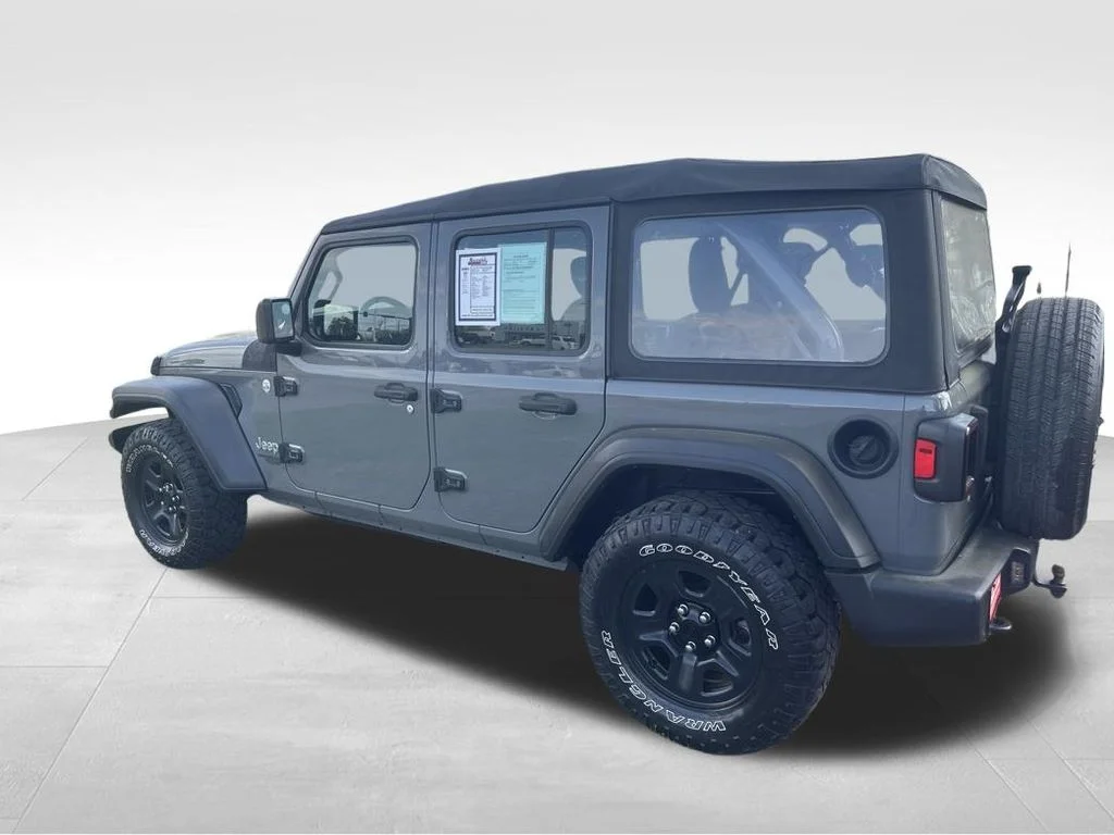 Used 2019 Gray Jeep Unlimited Sport image 14