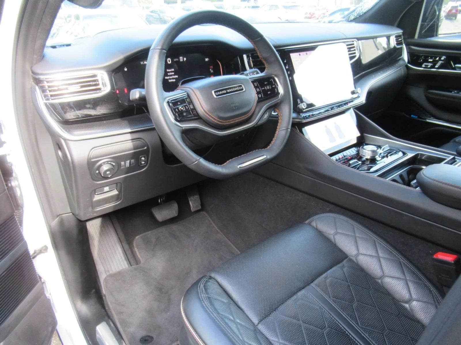Used 2025 White Jeep Series III image 18
