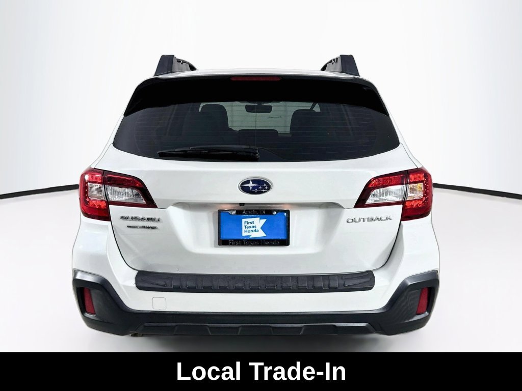 Used 2018 Crystal White Pearl Subaru 2.5i image 7