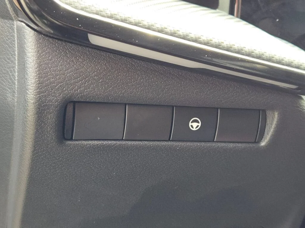 Used 2025 Brown Nissan SR image 20