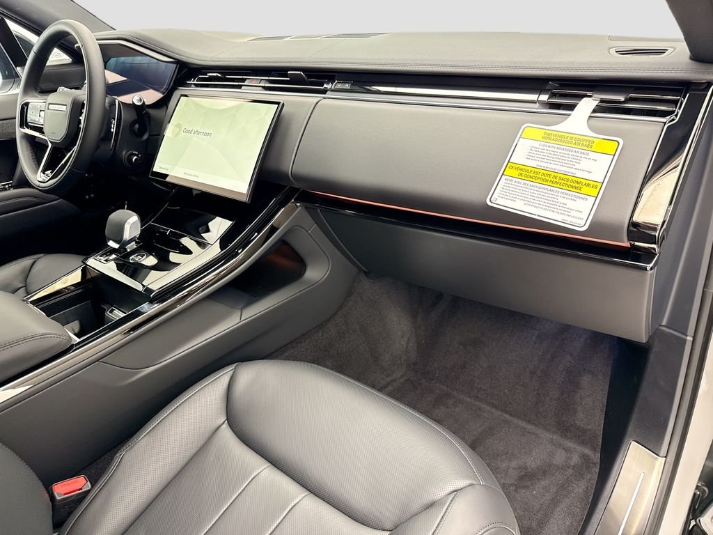New 2026 Borasco Grey Land Rover Dynamic SE image 16