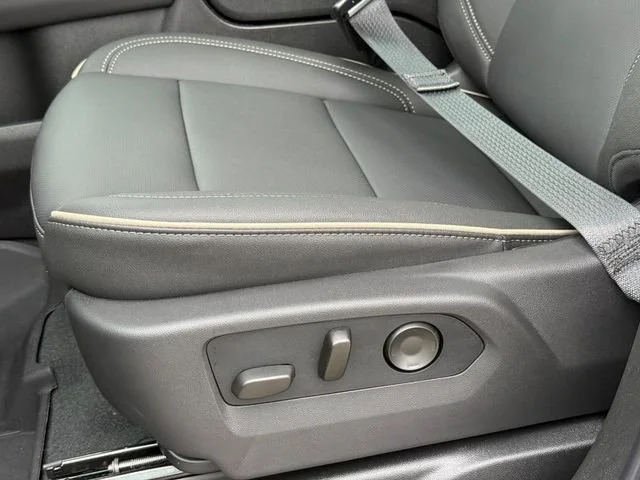 2026 Chevrolet Tahoe Premier - Photo 19