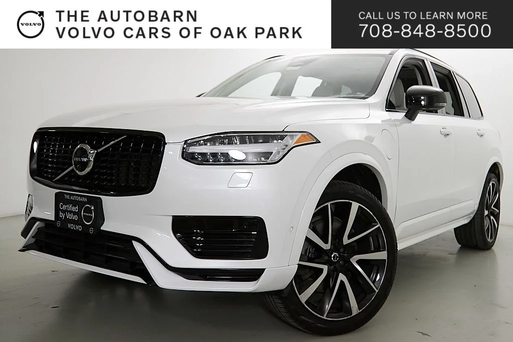 New 2023 Crystal White Volvo Plus image 1