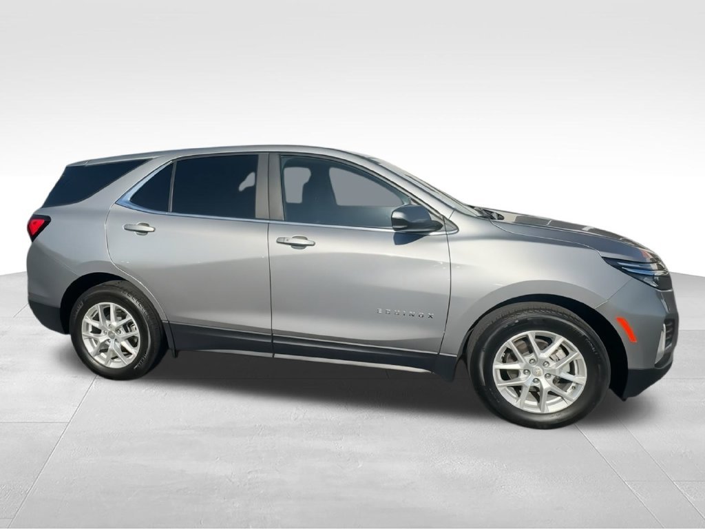 Used 2024 Gray Chevrolet LT image 9