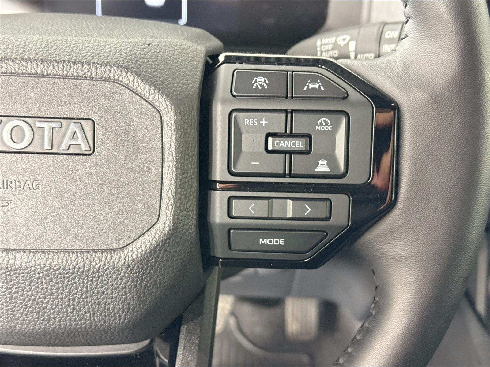 Used 2025 Ice Cap Toyota 1958 image 18
