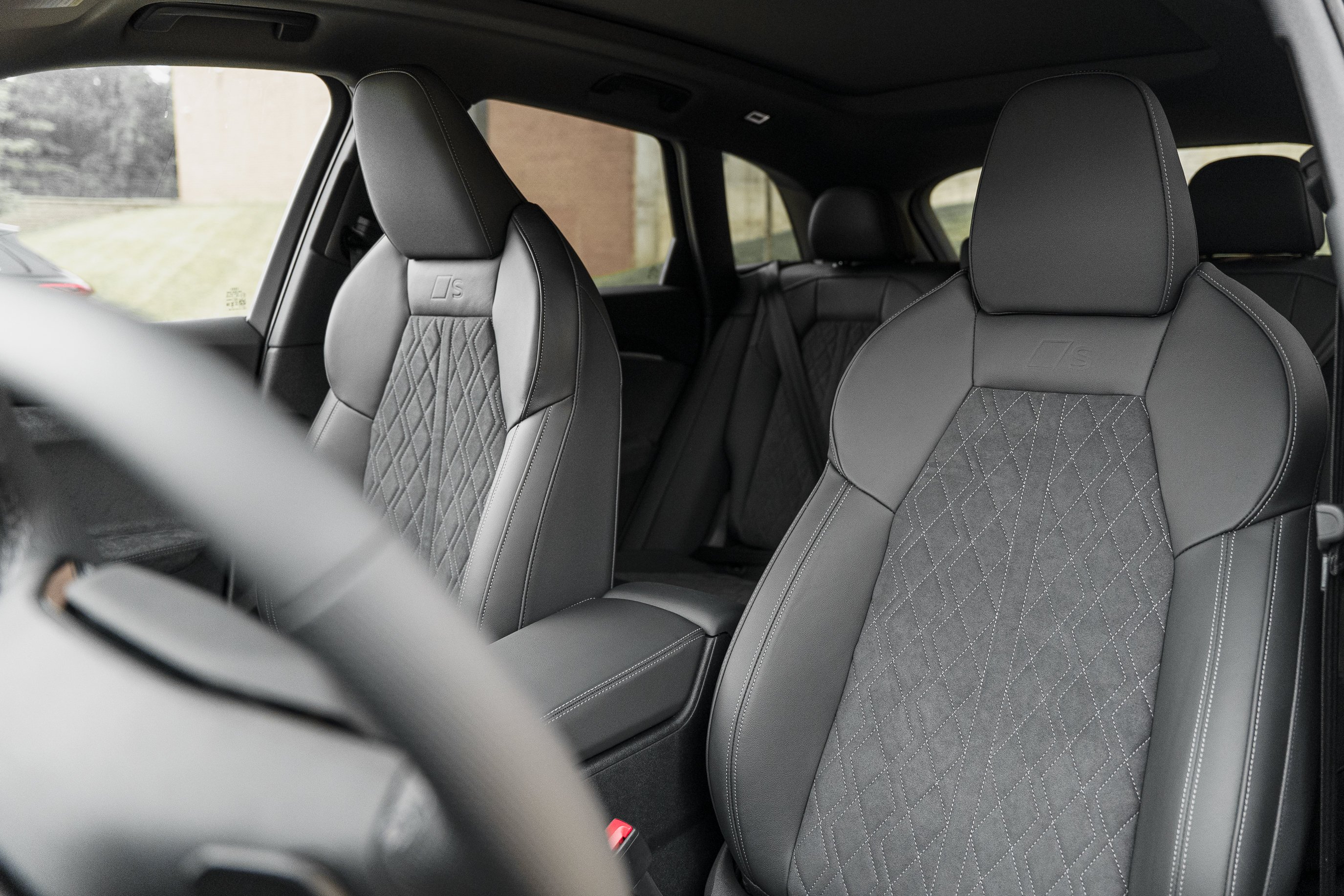 New 2026 MYTHOS BLACK Audi Premium Plus image 21