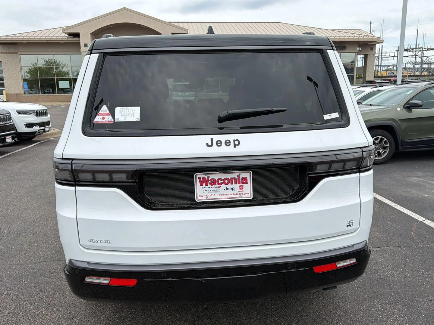 New 2026 Bright White Clear-Coat Exterior Paint Jeep 85th Anniversary image 6