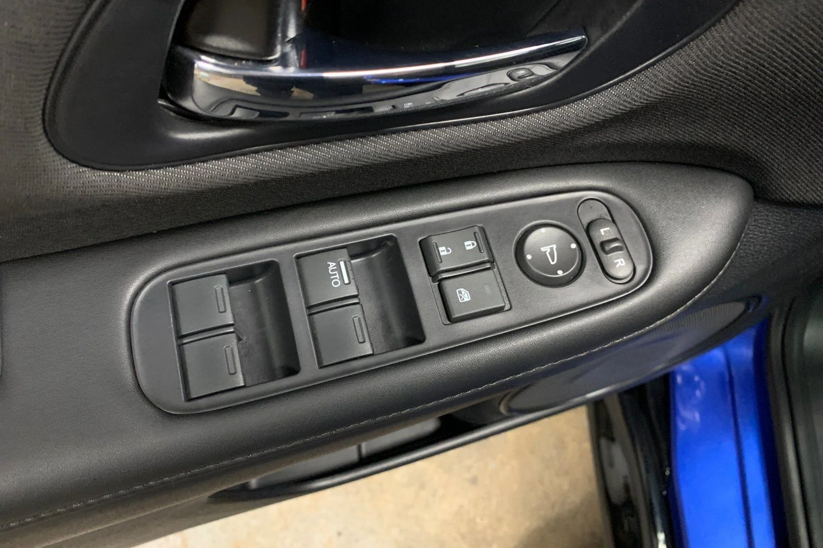 Certified Used 2020 Blue Honda Sport image 12