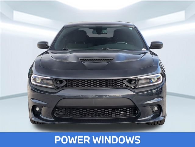Used 2018 Gray Dodge V6 image 11