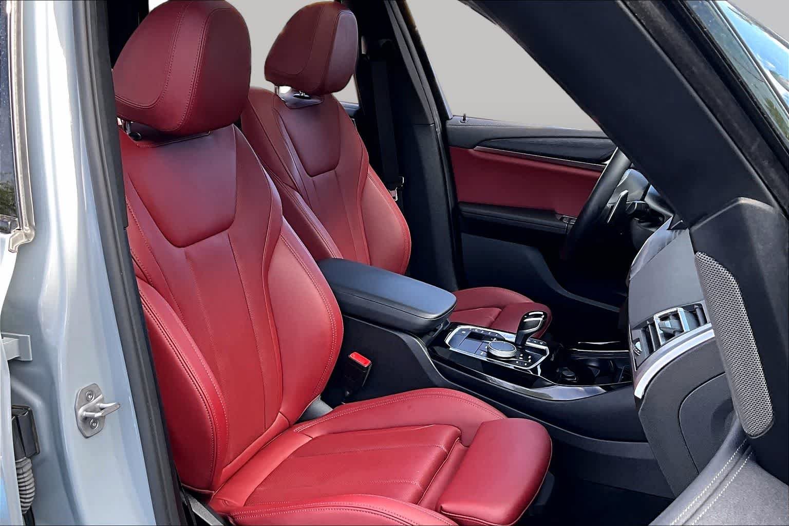 Used 2024 Brooklyn Grey Metallic BMW M40i image 9