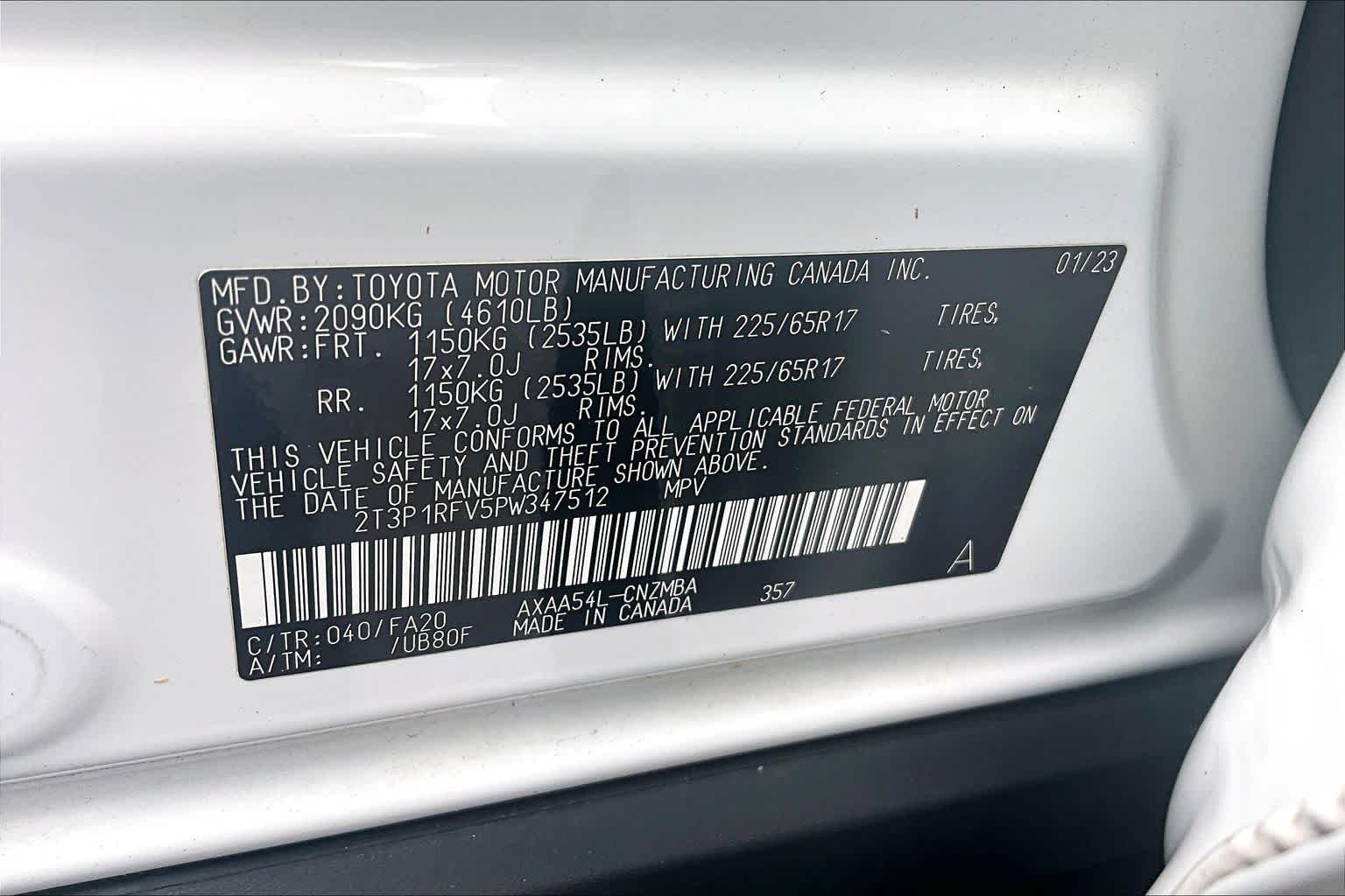 2023 Toyota RAV4 XLE - Photo 33