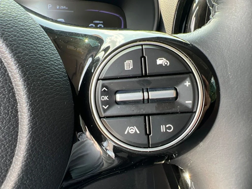 Used 2025 Blue Kia EX image 20