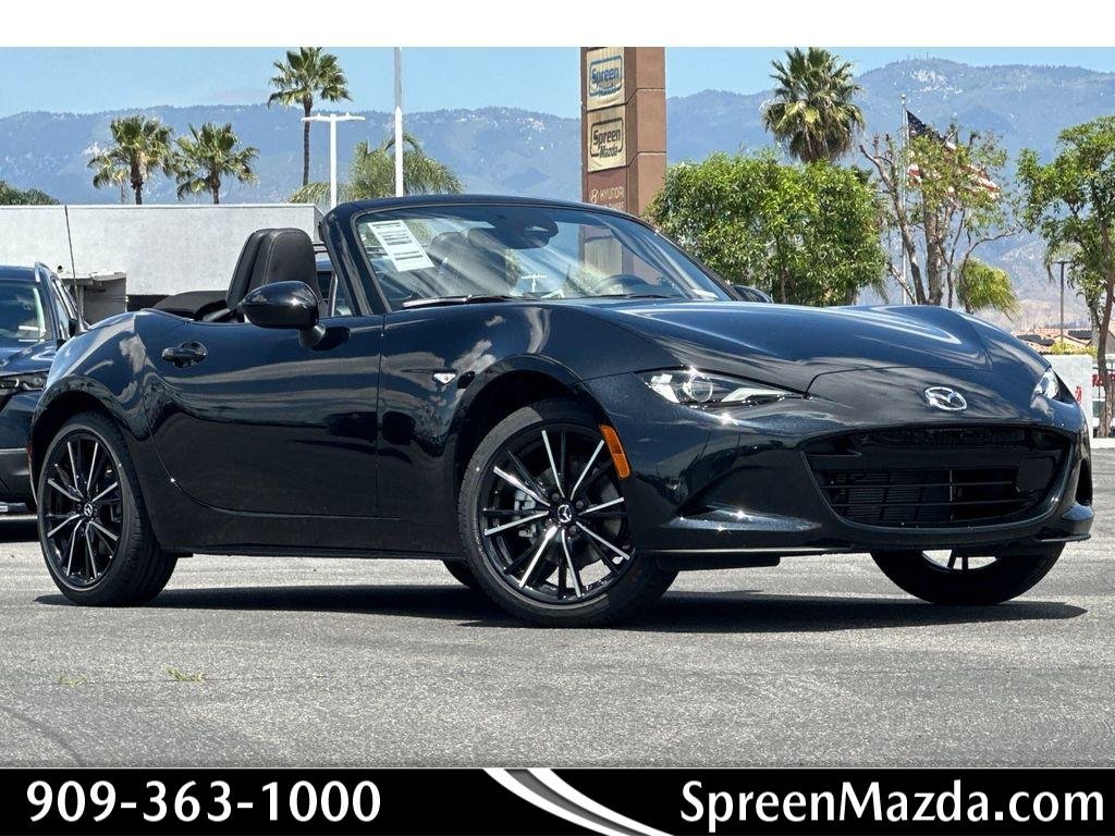 2026 Mazda MX-5 Miata Grand Touring Auto's photo