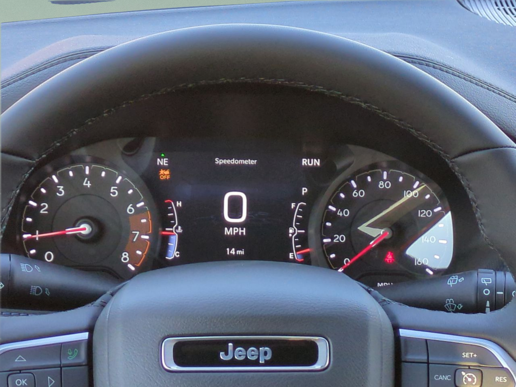 New 2026 Joose (DISC) Jeep Latitude image 33
