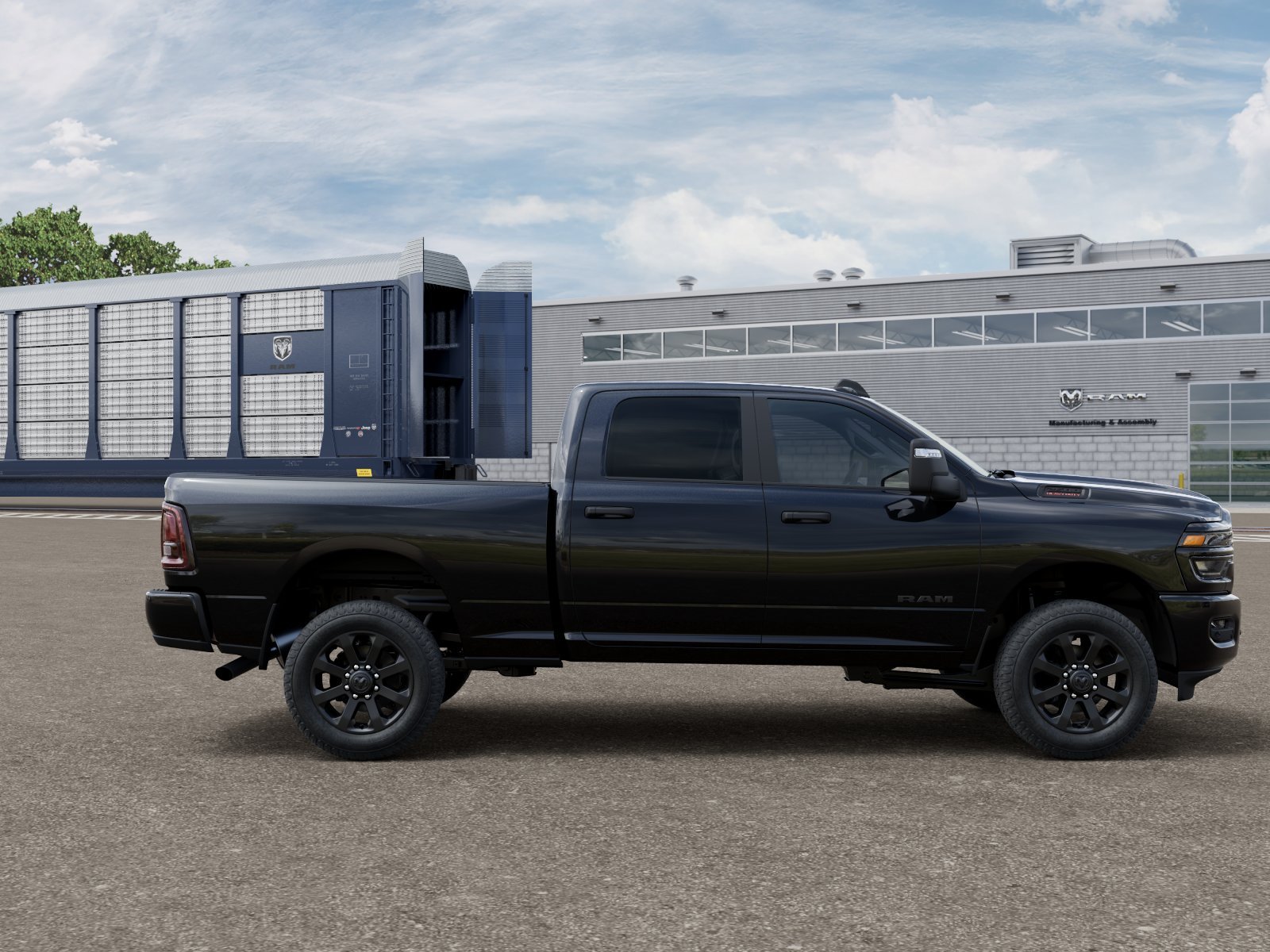 New 2026 Diamond Black Crystal Pearl-Coat Exterior Paint RAM Big Horn image 12