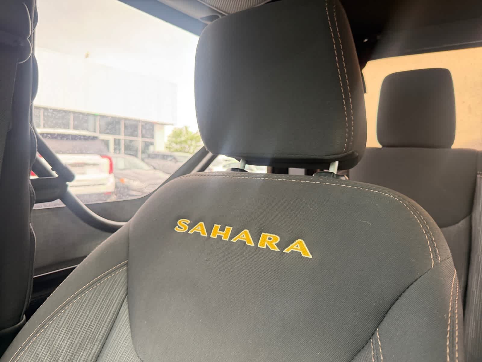 Used 2015 Black Clearcoat Jeep Sahara image 27