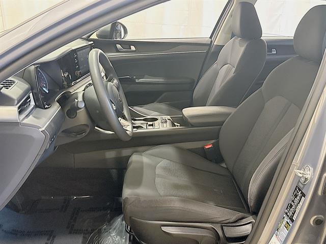 Used 2021 Gravity Gray Kia LXS image 18